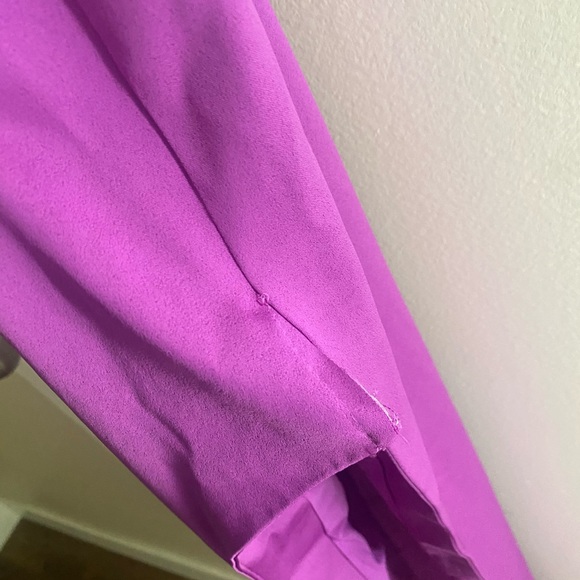Elliatt purple event evening gown dress Size XS never worn adjustable straps - Picture 6 of 7